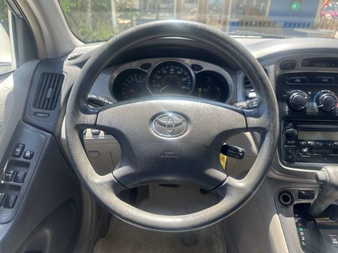 Used 2003 Toyota Highlander 4WD V6 image 15