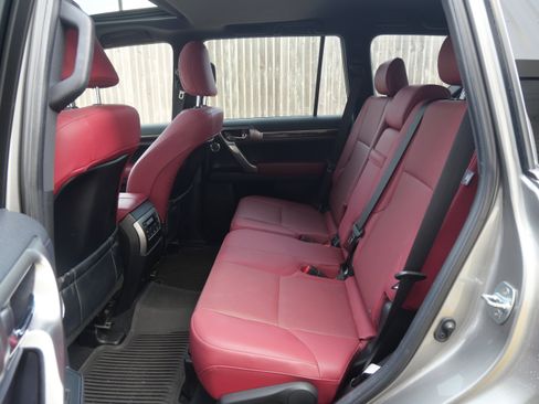 Certified 2023 Lexus GX 460 Premium w/ Premium Plus Package image 9