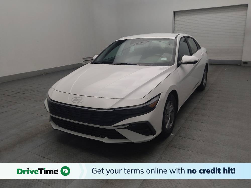Used 2024 Hyundai Elantra SE FWD image 1
