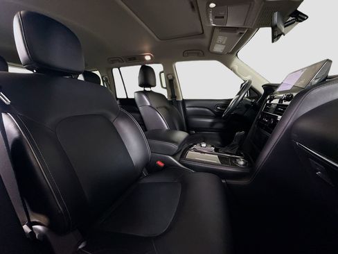 Used 2024 INFINITI QX80 Luxe image 29