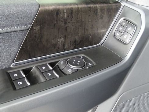 Used 2022 Ford F150 Lariat image 16