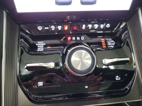 Used 2024 Jeep Grand Wagoneer L Series II w/ Quick Order Packagew 28T image 43