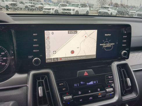 Certified 2023 Kia Sorento S image 15