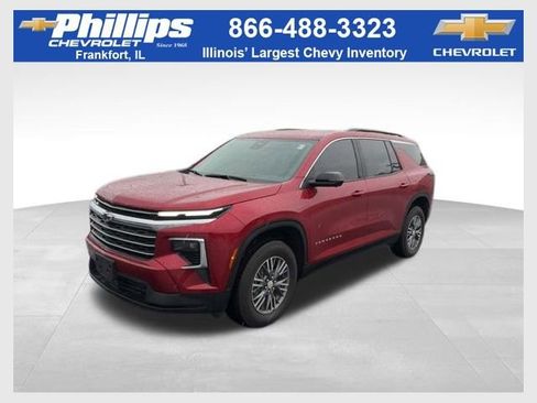 Used 2026 Chevrolet Traverse LT w/ Driver Confidence Package image 1