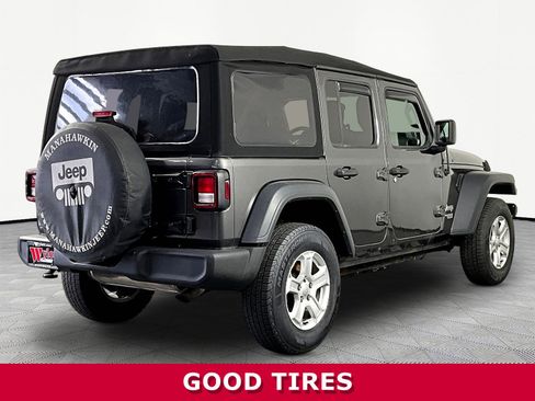 Used 2018 Jeep Wrangler Unlimited Sport S AWD/4WD image 6