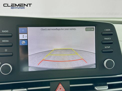 New 2026 Hyundai Elantra SE FWD image 18