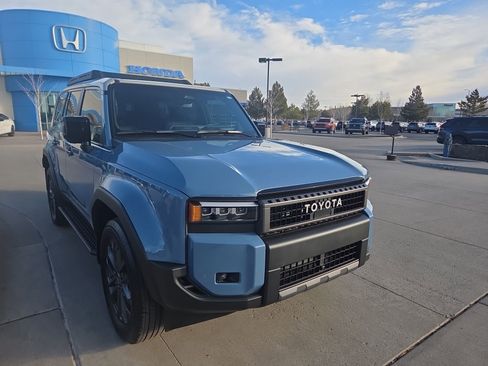 Used 2025 Toyota Land Cruiser Base image 3