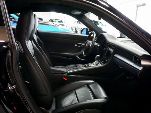 Used 2012 Porsche 911 Carrera S image 32