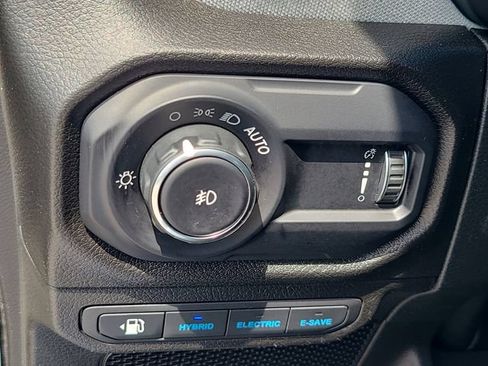Used 2024 Jeep Wrangler Unlimited AWD/4WD image 22