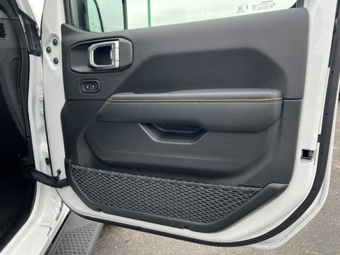 New 2026 Jeep Wrangler Sahara image 16