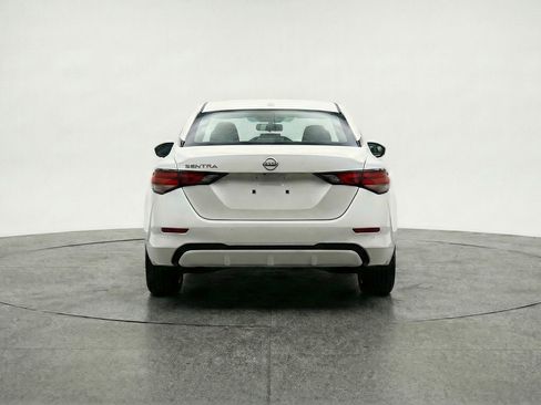 Used 2025 Nissan Sentra SV image 7