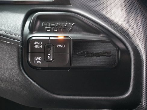 Used 2022 RAM 3500 Limited AWD/4WD image 33