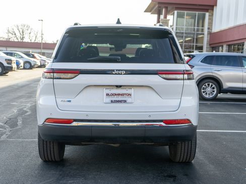 Used 2022 Jeep Grand Cherokee Limited 4xe w/ Luxury Tech Group II image 9