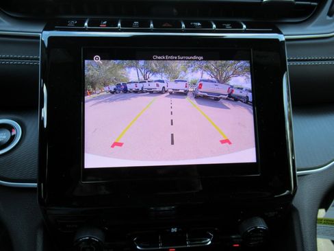 New 2026 Jeep Grand Cherokee Laredo w/ MOPAR Finishing Package RWD image 27
