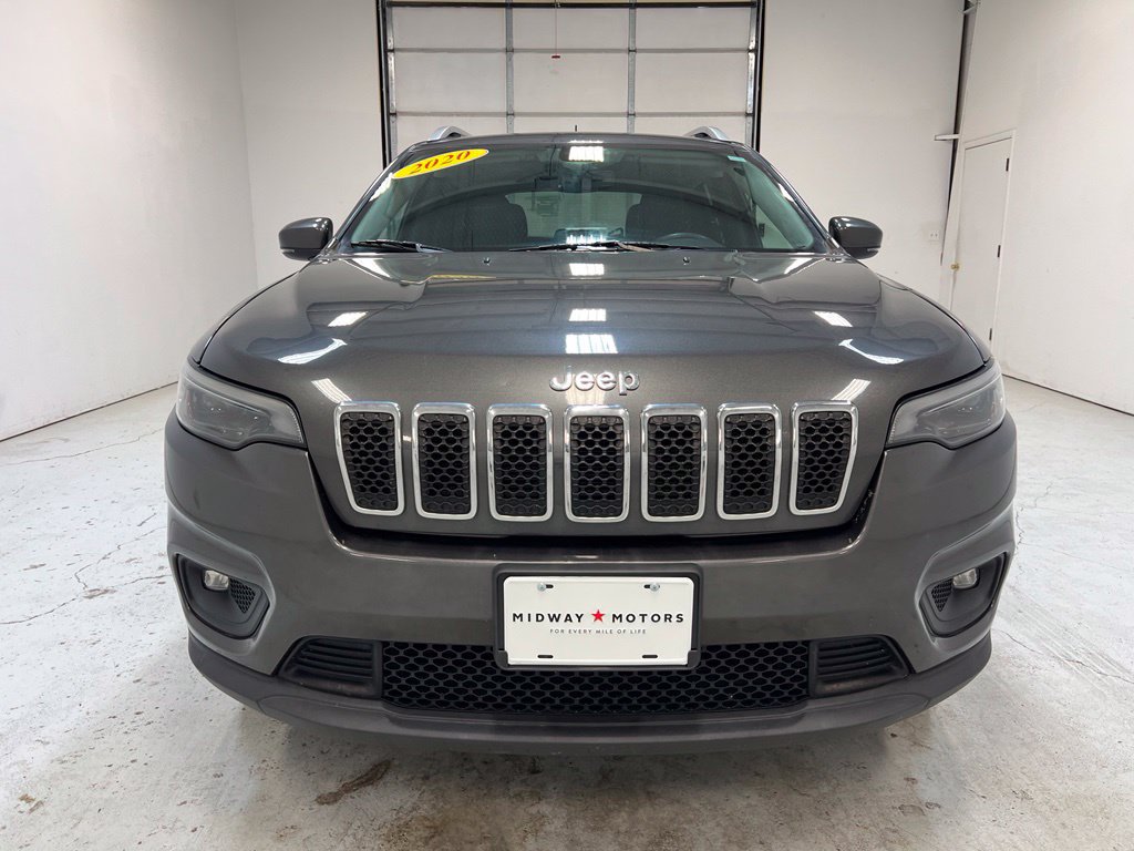 Used 2020 Jeep Cherokee Latitude Plus w/ Comfort/Convenience Group AWD/4WD image 13