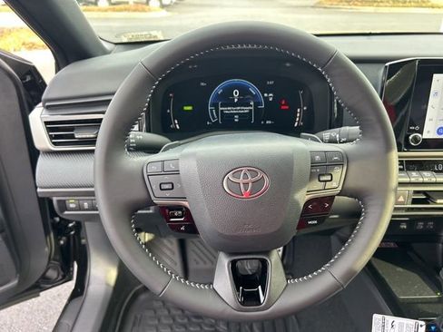 New 2026 Toyota Camry SE w/ Convenience Package FWD image 18
