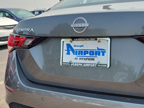 Used 2025 Nissan Sentra SV w/ All-Weather Package FWD image 7