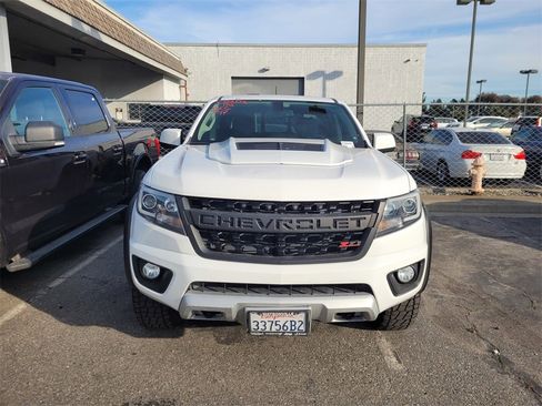 Used 2016 Chevrolet Colorado Z71 image 2
