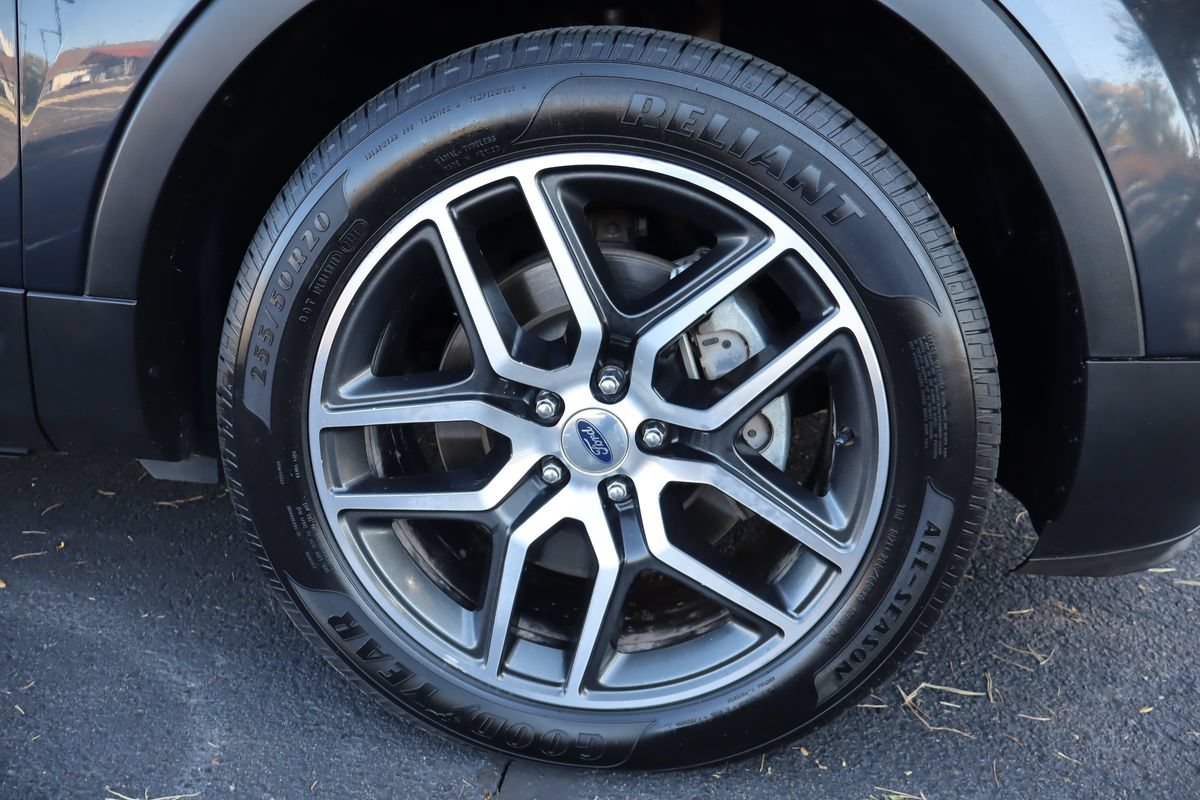 Used 2017 Ford Explorer Sport AWD/4WD image 46
