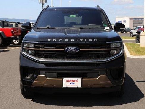 New 2025 Ford Expedition King Ranch image 8