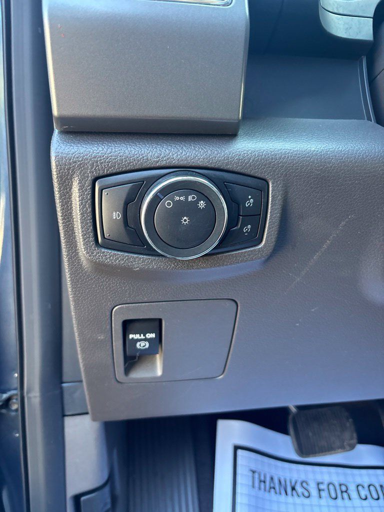 Used 2019 Ford Expedition XLT AWD/4WD image 11