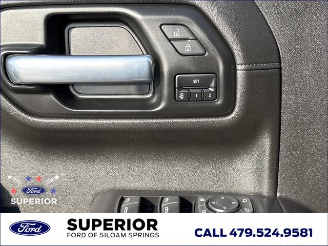 Used 2021 GMC Sierra 1500 SLT w/ SLT Premium Package AWD/4WD image 18