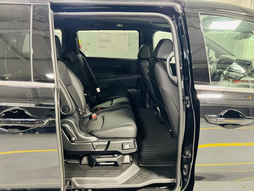 New 2026 Honda Odyssey Sport-L image 30
