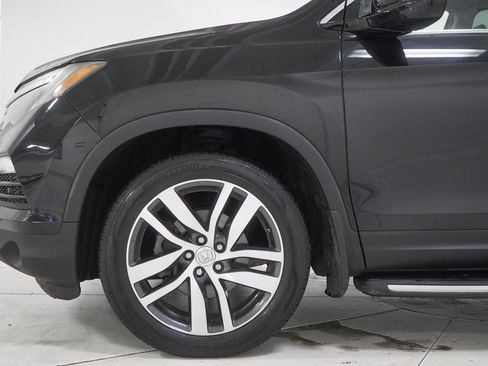 Used 2016 Honda Pilot Touring image 18