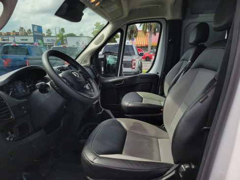 Used 2023 RAM ProMaster 2500 FWD image 11