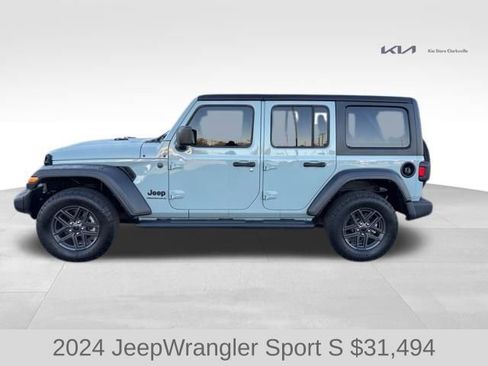 Used 2024 Jeep Wrangler Sport S image 5