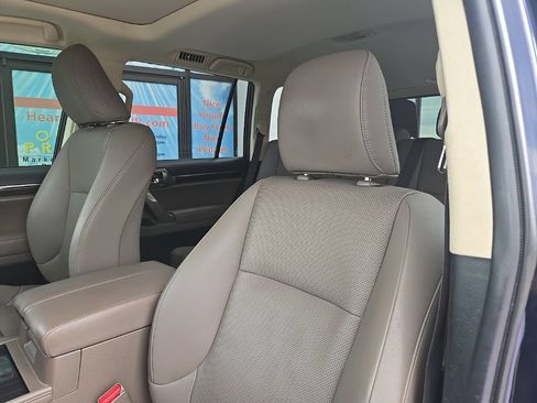 Used 2020 Lexus GX 460 Premium w/ Premium Package AWD/4WD image 36