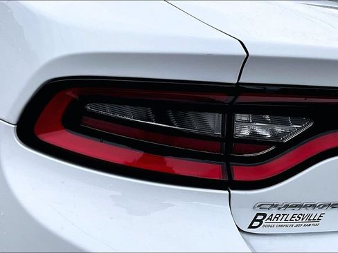 Used 2022 Dodge Charger SXT RWD image 24
