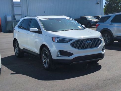 Certified 2023 Ford Edge SEL w/ Convenience Package AWD/4WD image 1