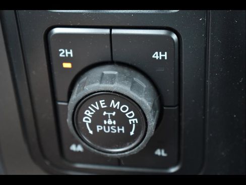 New 2025 Ford F150 Lariat w/ Equipment Group 502A High image 5