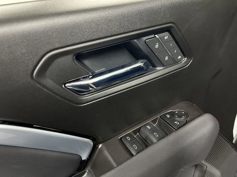 New 2025 Chevrolet Colorado Z71 w/ Midnight Edition image 23