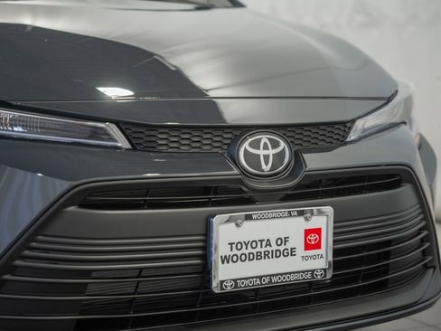 New 2026 Toyota Corolla LE FWD image 9