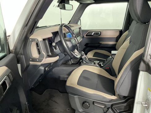 Used 2022 Ford Bronco Big Bend image 17