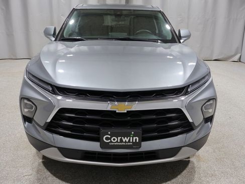 Used 2025 Chevrolet Blazer LT AWD/4WD image 9