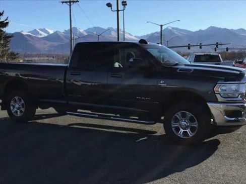 Certified 2020 RAM 3500 Big Horn w/ Level 1 Equipment Group image 2