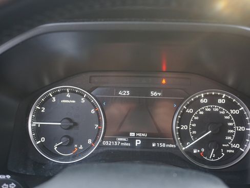 Used 2024 Mitsubishi Outlander SE image 9