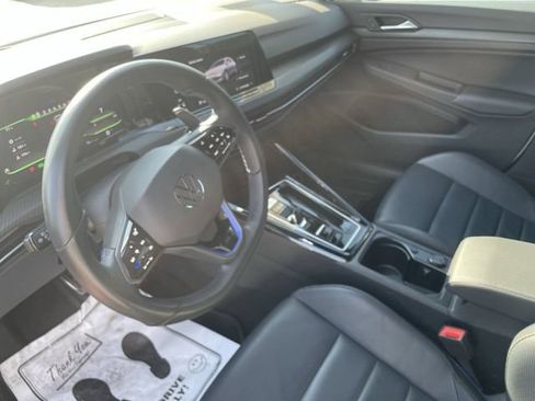 Used 2024 Volkswagen Golf R AWD/4WD image 11