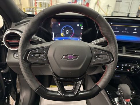 New 2026 Chevrolet Trax RS FWD image 12