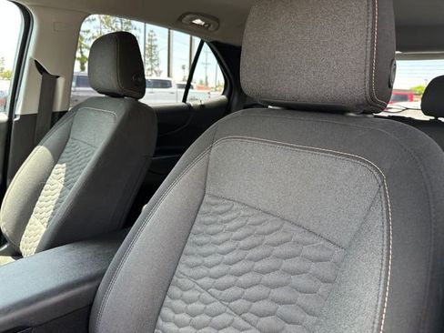 Used 2021 Chevrolet Equinox LT FWD image 11