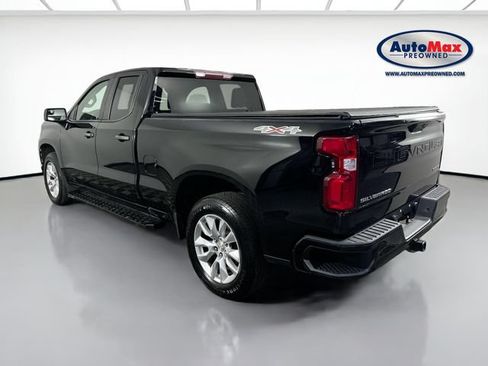 Used 2020 Chevrolet Silverado 1500 Custom w/ Custom Value Package AWD/4WD image 5