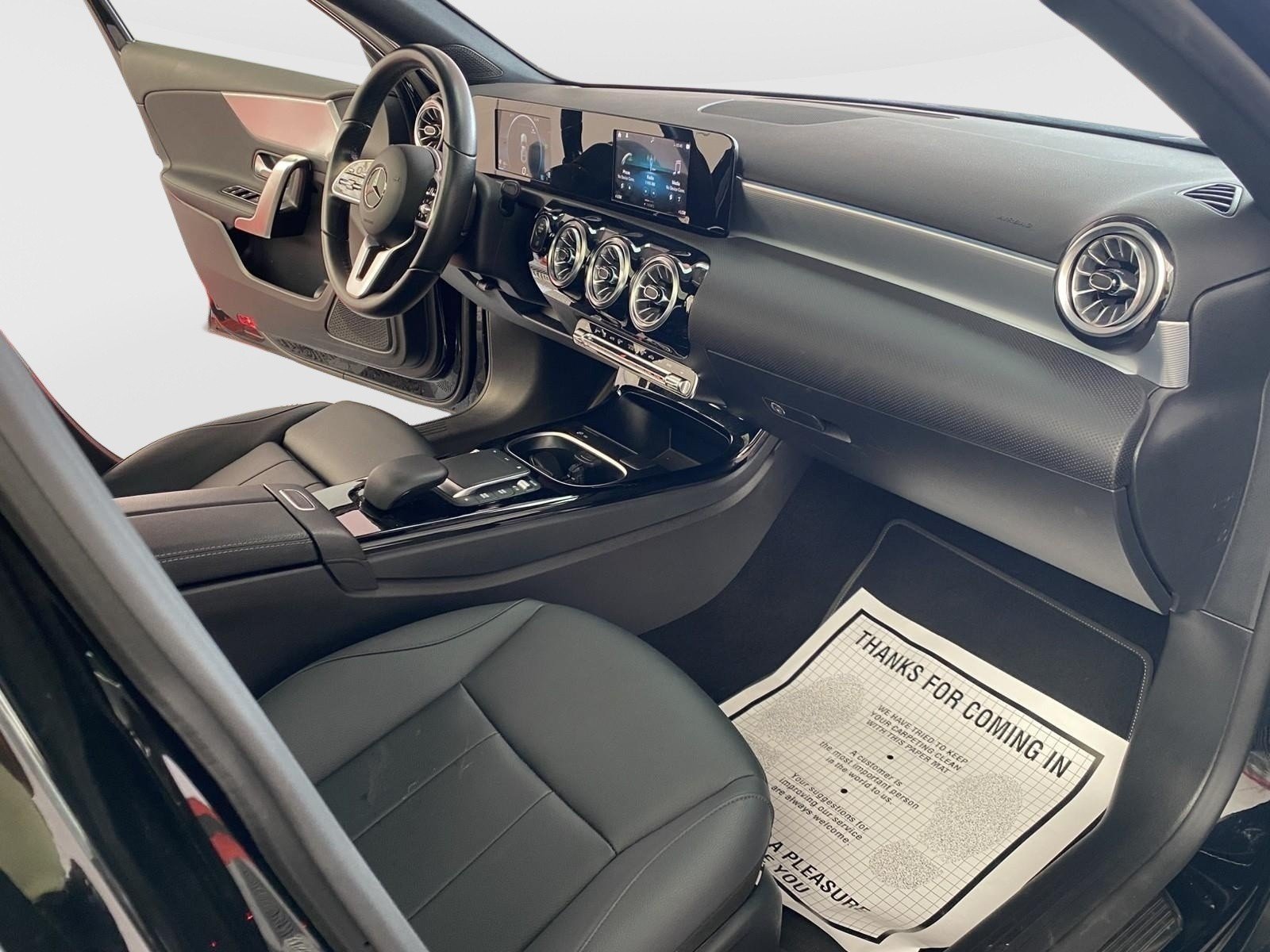 Used 2022 Mercedes-Benz A 220 image 8
