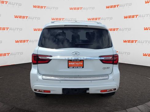 Used 2018 INFINITI QX80 4WD w/ Deluxe Technology Package image 4