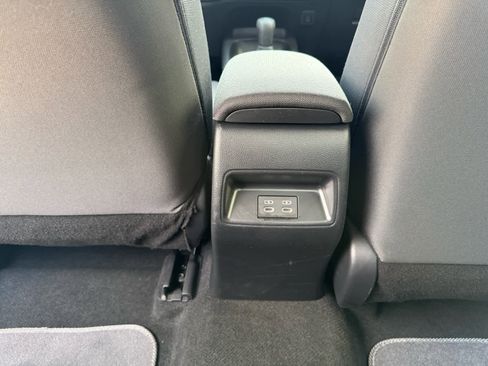 Used 2024 Toyota Corolla LE image 11