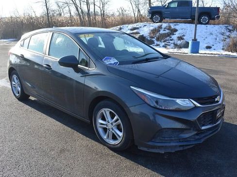 Certified 2017 Chevrolet Cruze LT image 10