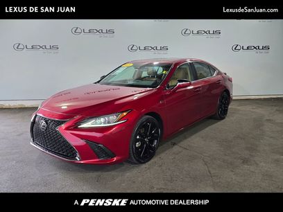 Used 2025 Lexus ES 300h w/ Premium Package