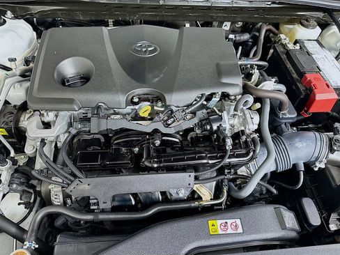 Certified 2024 Toyota Camry SE image 28
